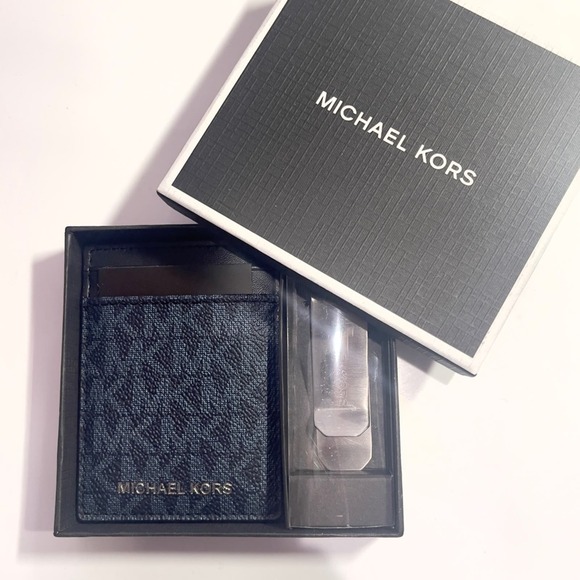 MICHAEL KORS Dark Blue Coated Canvas Monogram Card Case with Bill Clip - Picture 2 of 6